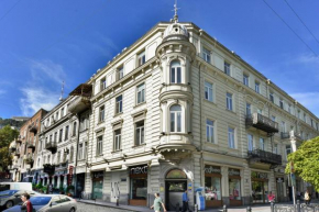 HB apartments Laghidze